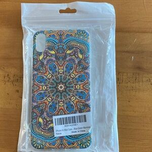 Vibrant Mandala iPhone Xs Max Case - Multicolor